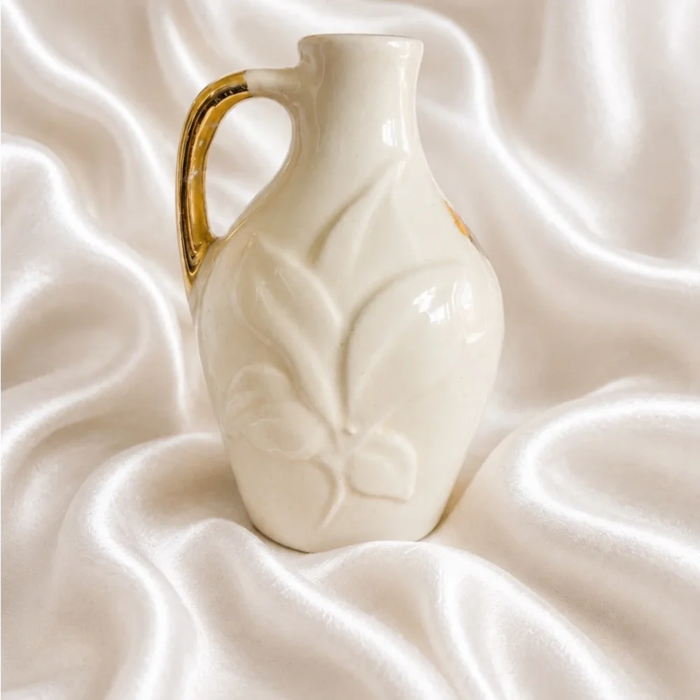 VTG MCM USA Art Pottery Cream & Gold Gilded Flower 5